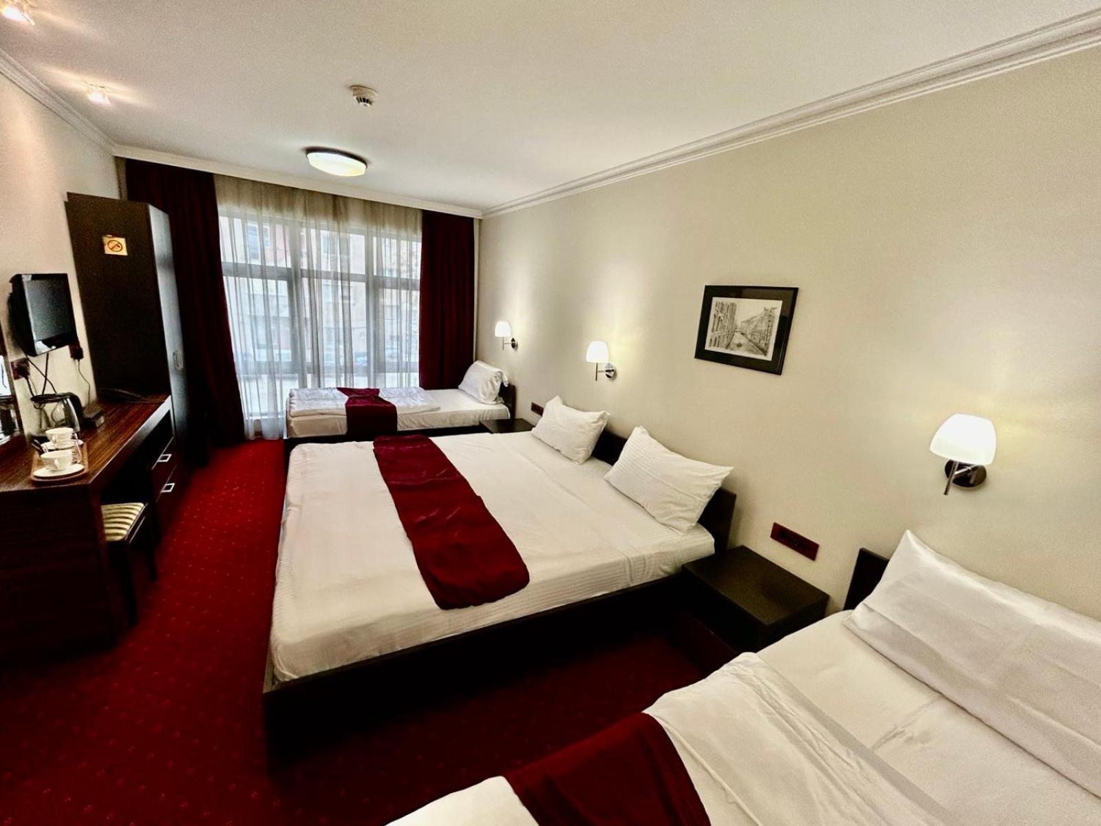 Hotel Hamburg Skopje Exteriör bild